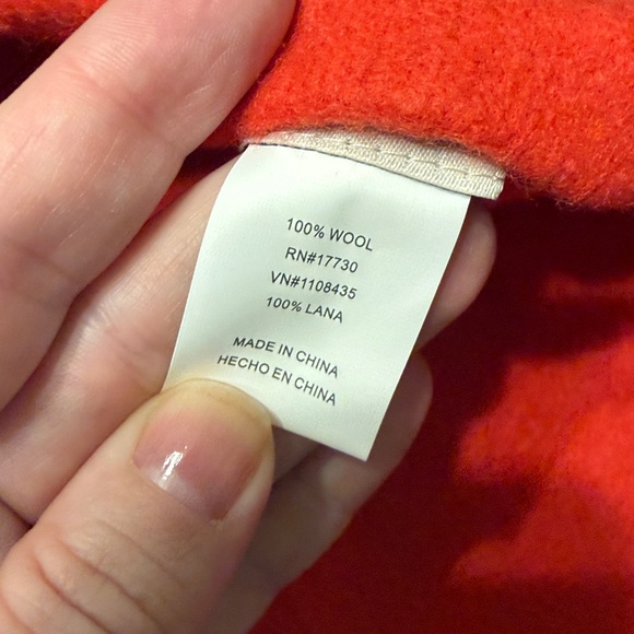 Classic Red Wool Beret - Picture 3 of 3